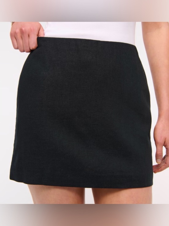 Abercrombie & Fitch Dresses & Skirts - The A&F Scarlett Linen-Blend Mini Skort - Black- Medium